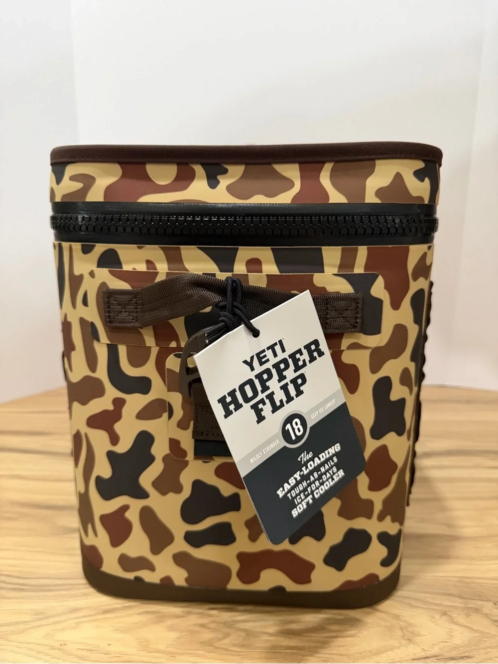 Yeti Hopper Flip 18 Wetlands Camo